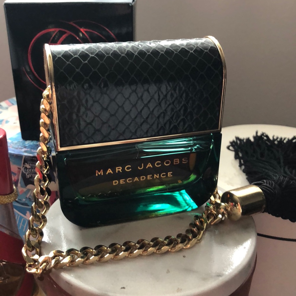 Marc Jacobs DECADENCE